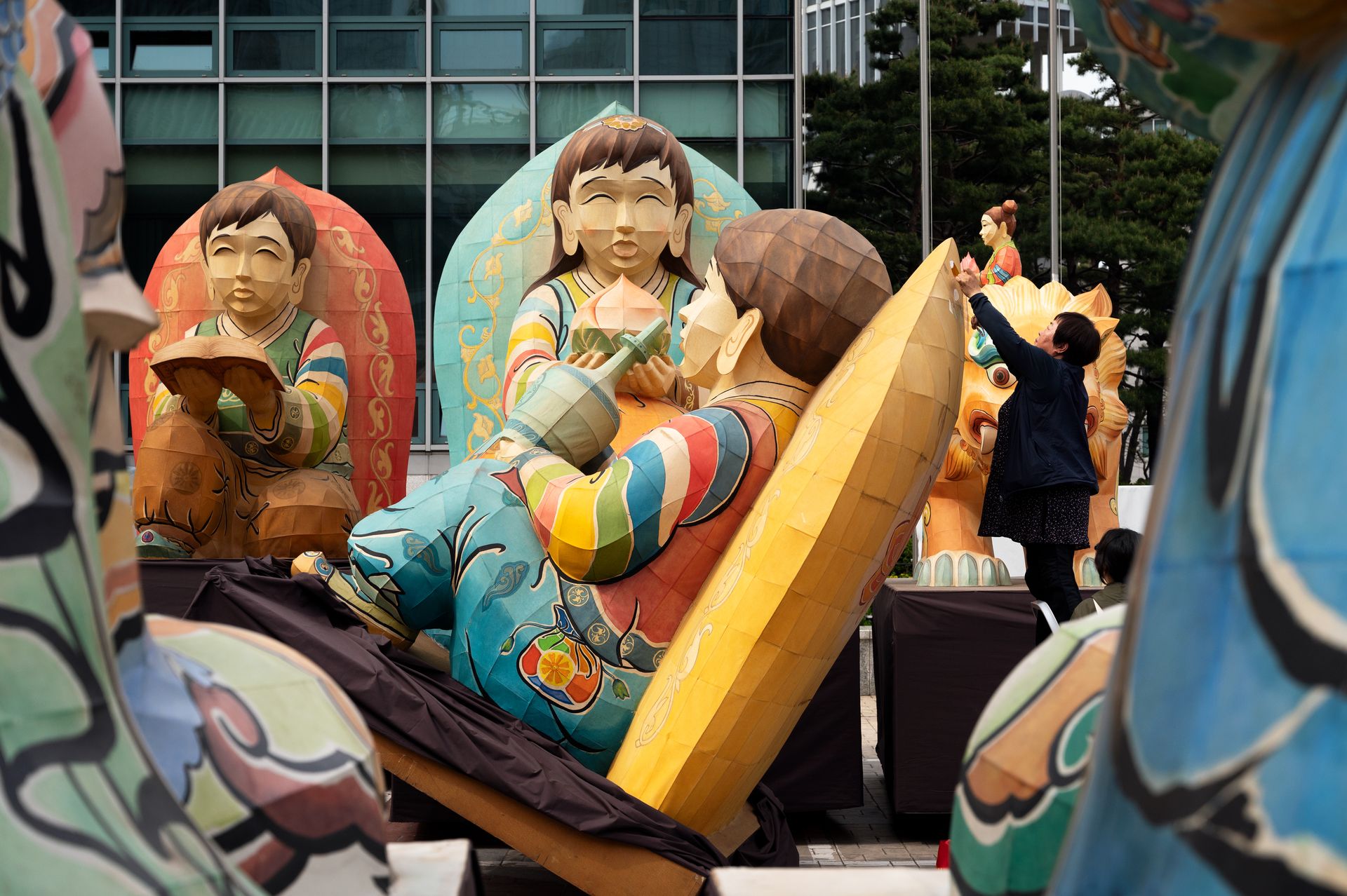 Yeondeungnori lantern preparation