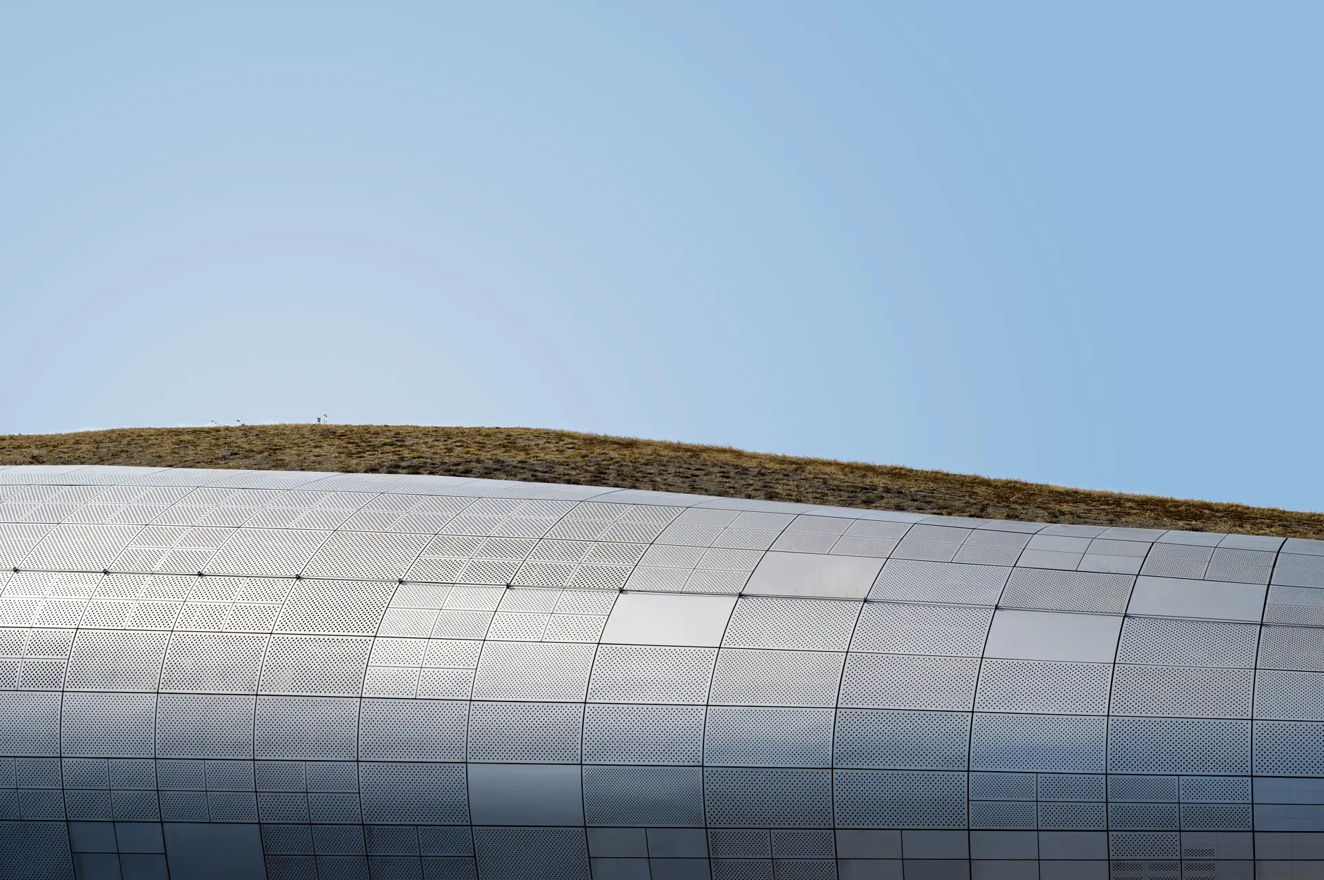 Dongdaemun Design Plaza (DDP), exterior